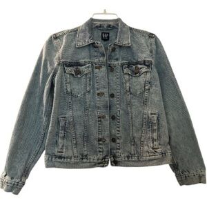 GAP vintage Blue Denim Jacket size Medium. Distressed. Substantial cotton fabric